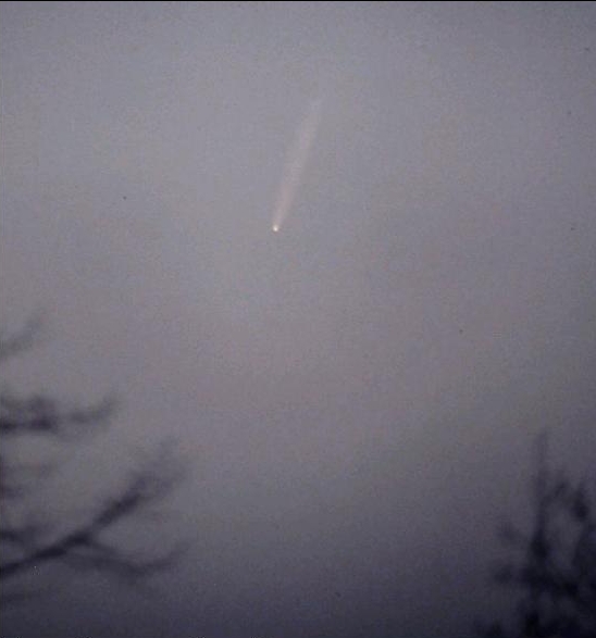 [Comet McNaught from Hamptead]
